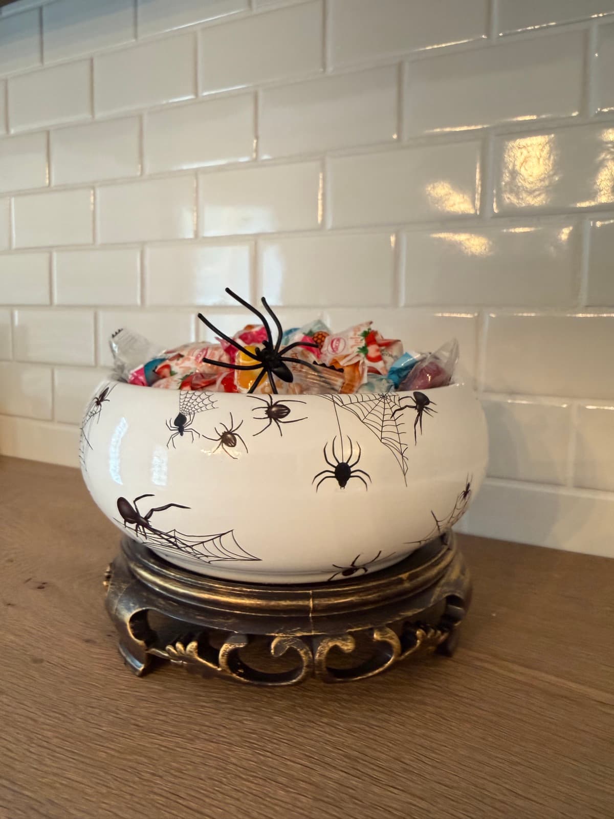 Halloween Spider Candy Bowl + Stand